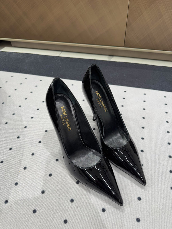 NORMA PUMPS IN BLACK GLOSSY SHEEPSKIN