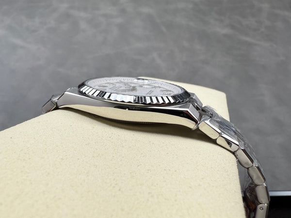 Rolex Land Dweller 40mm Silver White