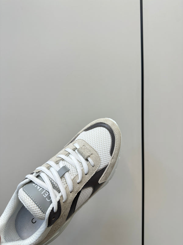 RUNNER CR-03 LOW LACE-UP PALE GRAY SUEDE AND BLACK CALFSKIN