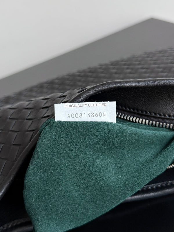 BV 25s Veneto Bag 38cm Black Calfskin Hardware