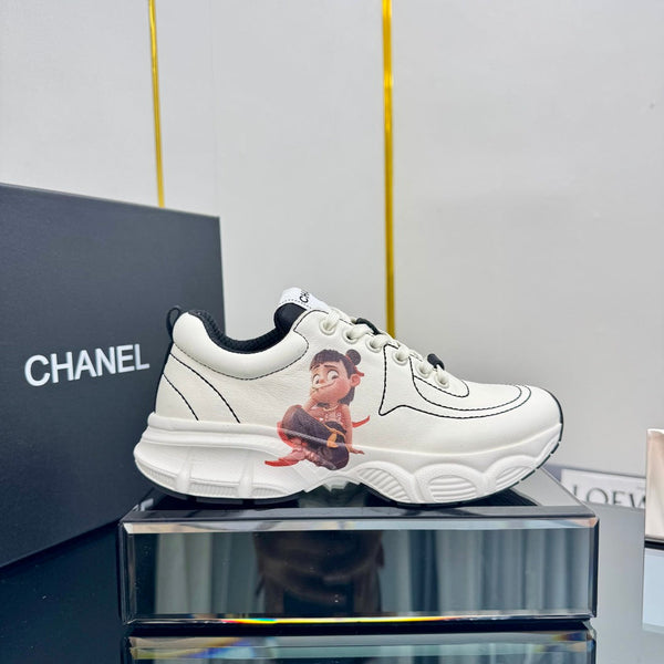 CC Sneaker White with Sticker Cowhide 238623