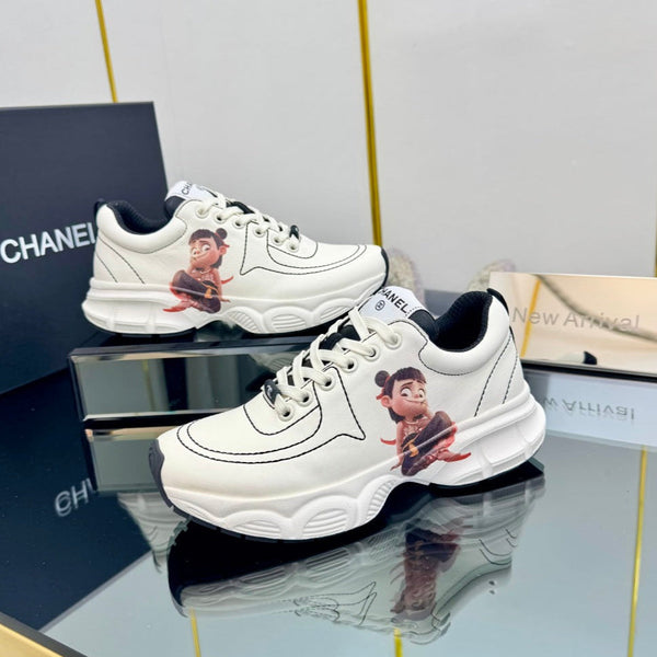 CC Sneaker White with Sticker Cowhide 238623