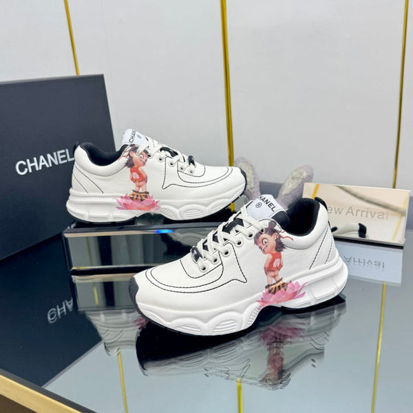 CC Sneaker White with Sticker Cowhide 238624