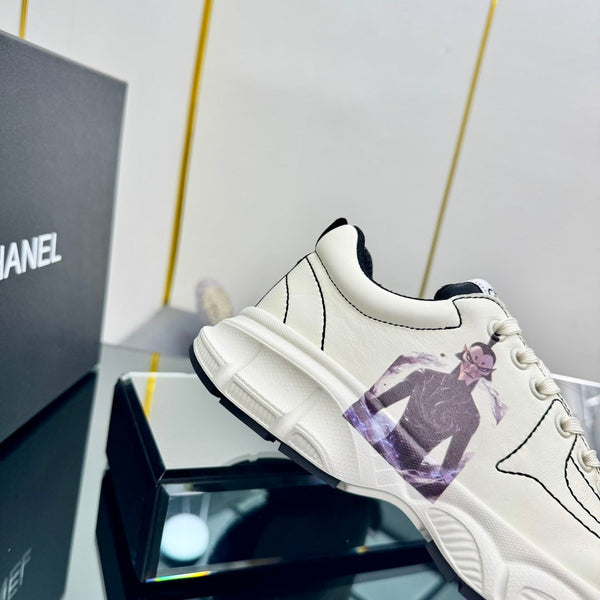 CC Sneaker White with Sticker Cowhide 238625