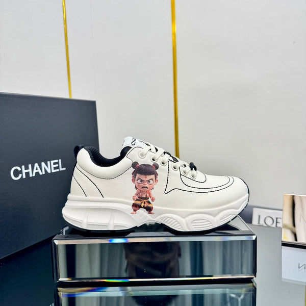 CC Sneaker White with Sticker Cowhide 238629