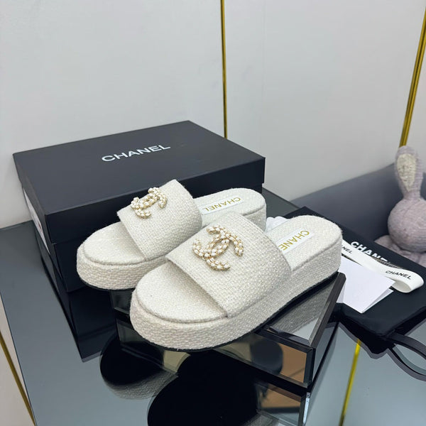 Ciabatta flatform CC 25 in tessuto bianco 238494