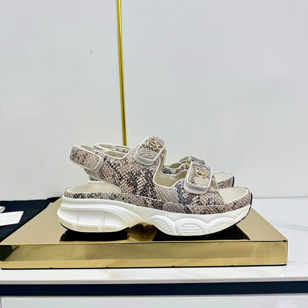 CC 25 Sandals Mutilcolor Pearlescent Sheepskin 312942