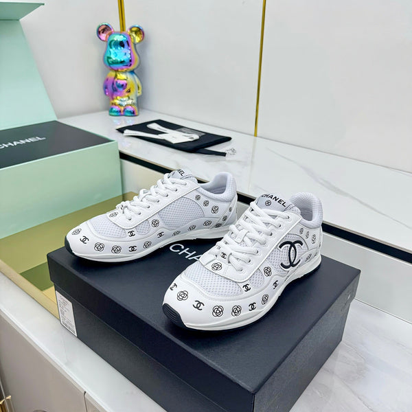 CC 25 Sneaker White Cowhide 331211