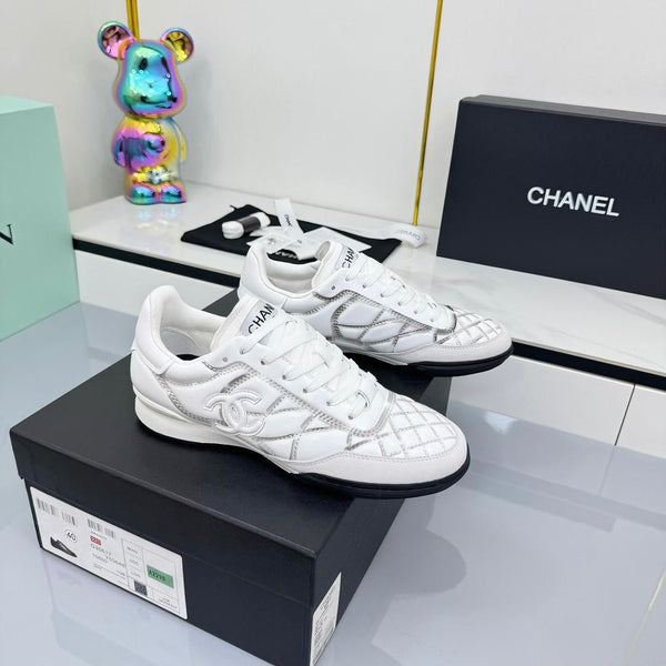 CC 25 Trainers White & Sliver Cowhide 413830