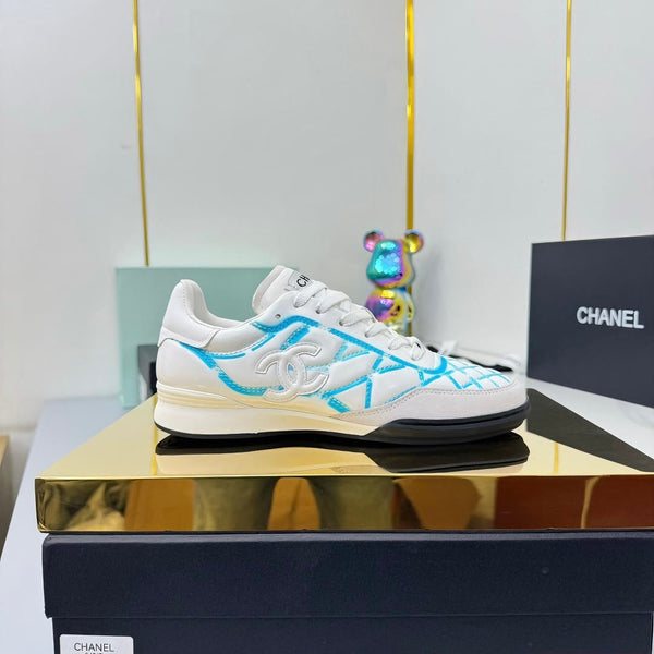 CC 25 Trainers White & Blue Cowhide 413833