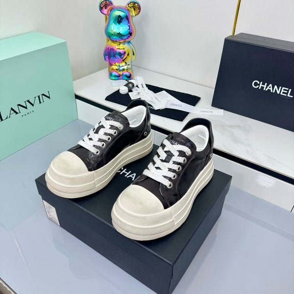 CC 25C Dirty Casual Sneaker Black White Sheepskin Rubber 413855