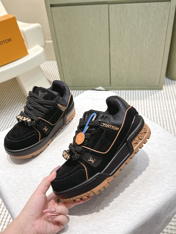 LV Trainer Maxi Sneakers Black Sude Mesh 515196