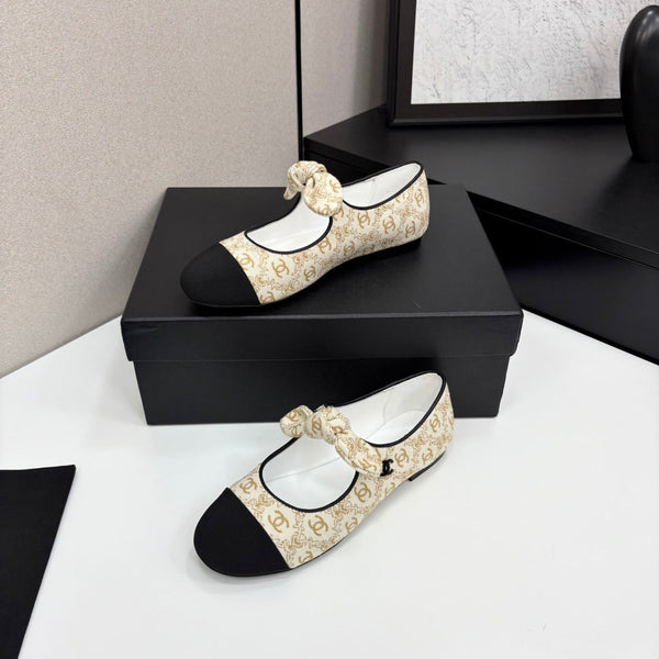 CC 25 Mary Jane Flats Fabric and Sheepskin 270785