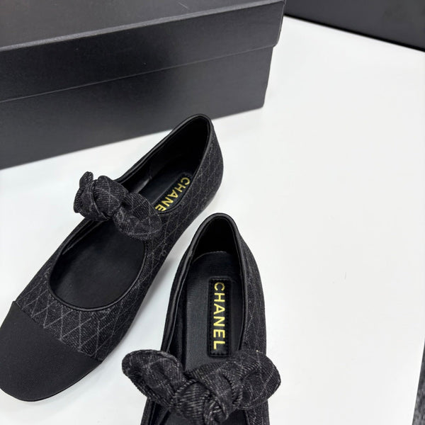 CC 25 Mary Jane Flats Fabric and Sheepskin 270785