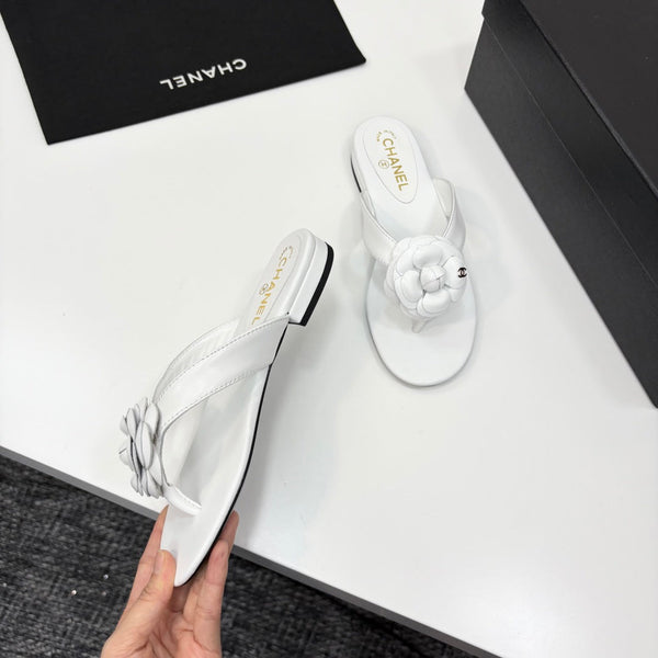 CC 25 Sandalo infradito in pelle di pecora 270792