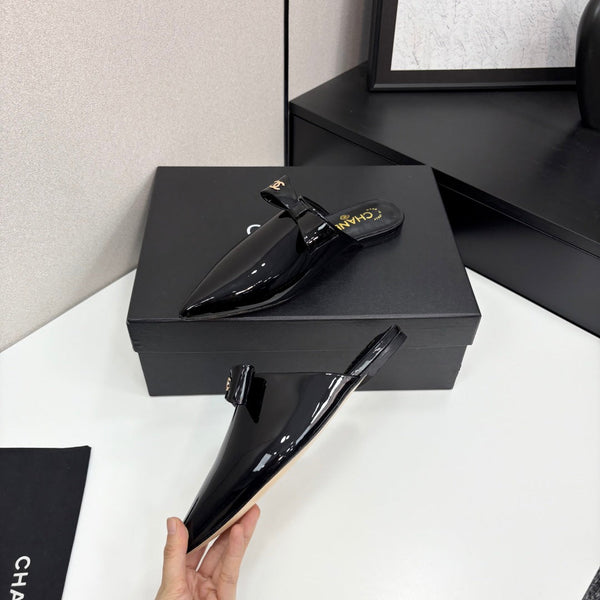 CC 25 Point-Toe Flat Mule Black Patent Calfskin 352472