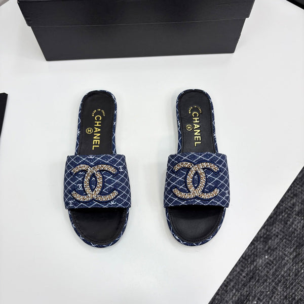 CC 25 Doubble Chain Embroidered Slippers Navy Blue Fabric 352496