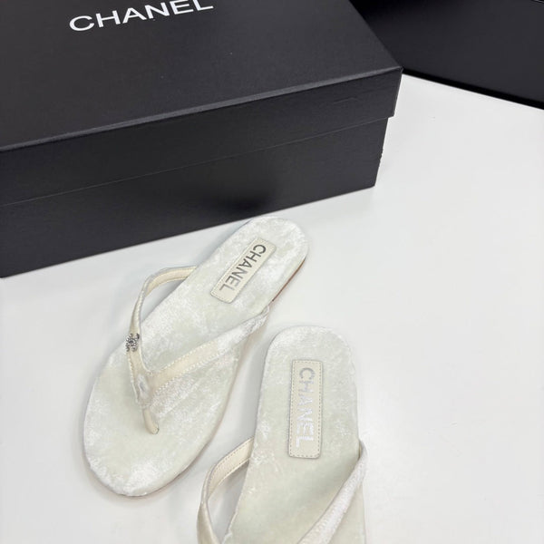 CC Crystal Logo Thong Sandal White Velvet 352477