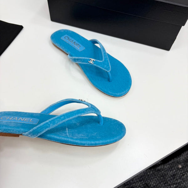 CC Crystal Logo Thong Sandal Sky Blue Velvet 352479