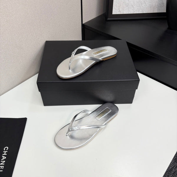 CC Crystal Logo Thong Sandal Silver Metallic Sheepskin 352486