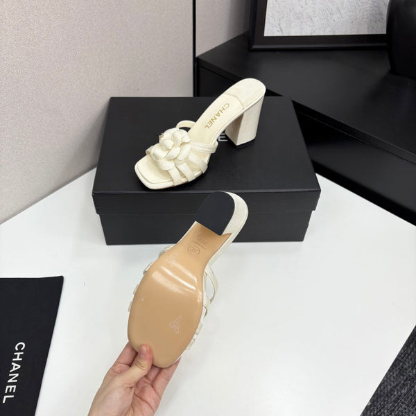 CC 25 Camellia Open Heel Mule Sandals 90mm Ivory Sheepskin And Fabric 368840