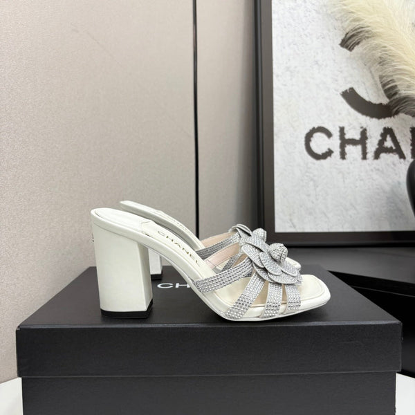 CC 25 Camellia Open Heel Mule Sandals 90mm Silver Stone Grain And Sheepskin 368845