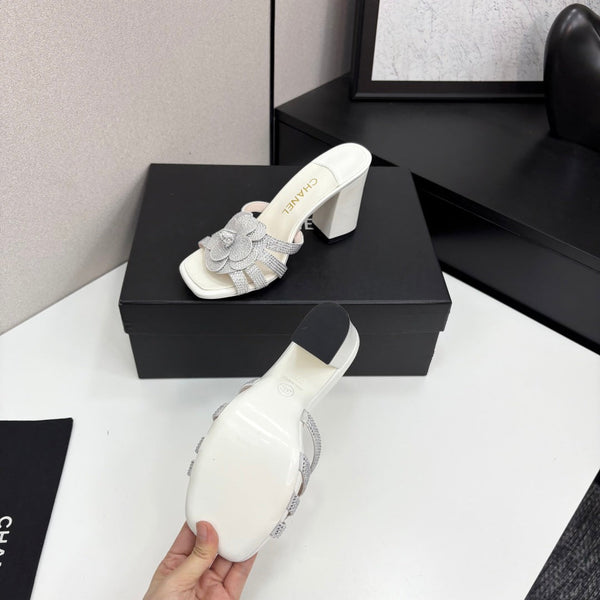 CC 25 Camellia Open Heel Mule Sandals 90mm Silver Stone Grain And Sheepskin 368845