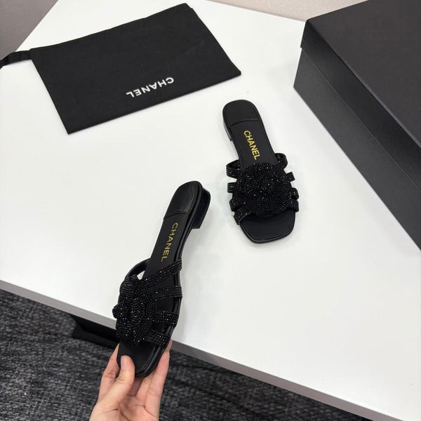 CC 25 Camellia Open Flat Mule Black Stone Grain And Sheepskin 368851