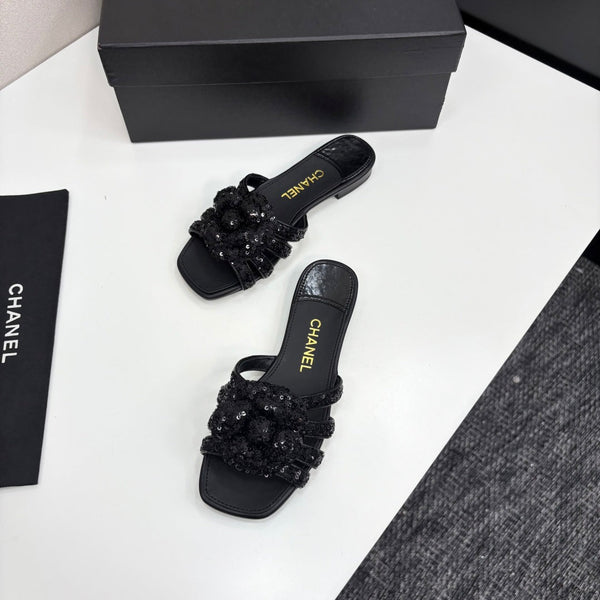 CC 25 Camellia Open Flat Mule Black Coarse Glitter Fabric And Sheepskin 368853