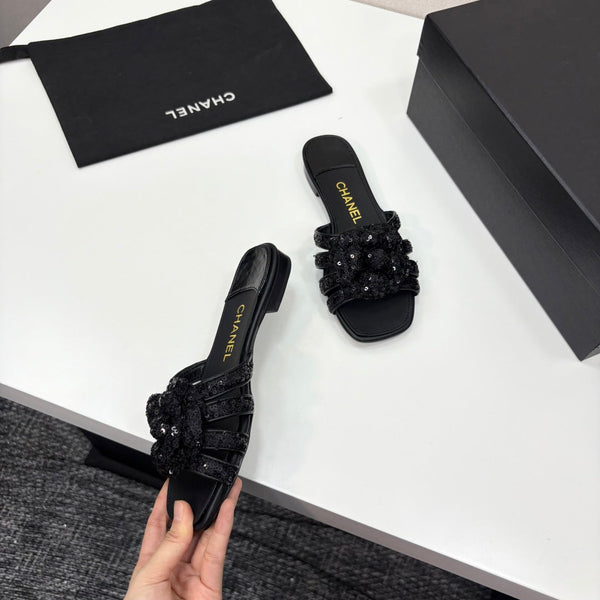 CC 25 Camellia Open Flat Mule Black Coarse Glitter Fabric And Sheepskin 368853