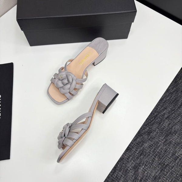 CC 25 Camellia Open Heel Mule Sandals 50mm Grey Beige Sheepskin And Fabric 368854