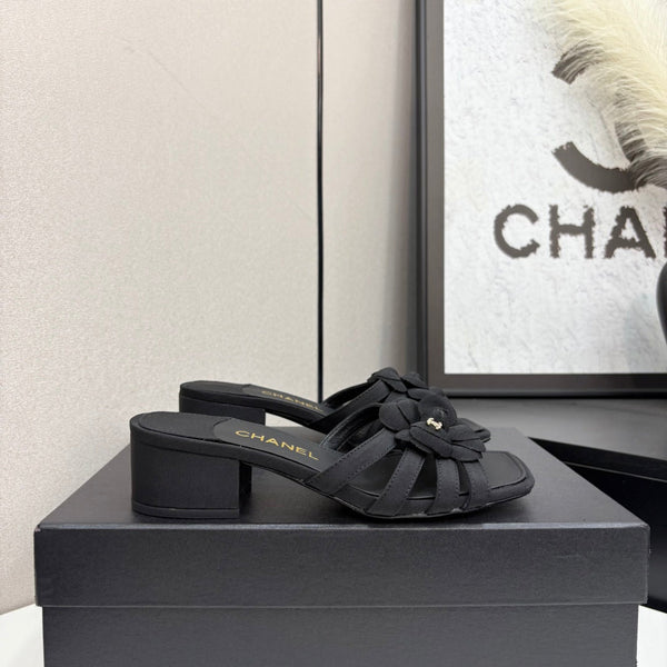 CC 25 Camellia Open Heel Mule Sandals 50mm Black Sheepskin And Fabric 368858