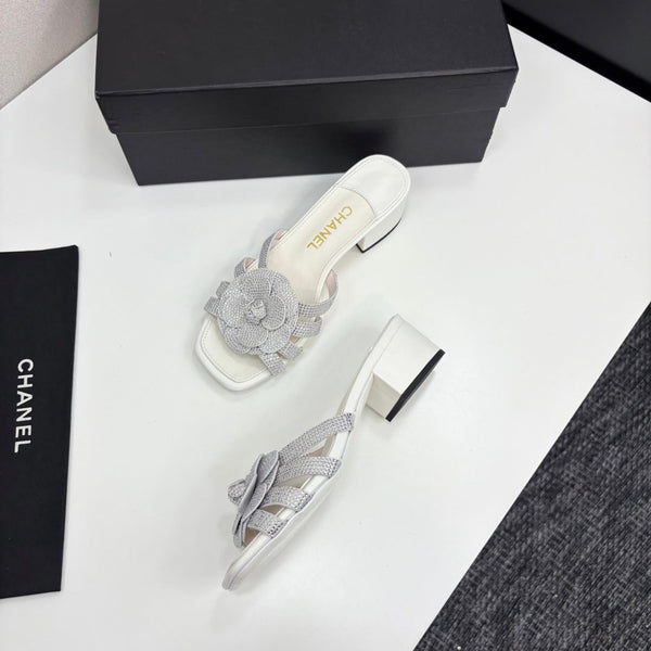 CC 25 Camellia Open Heel Mule Sandals 50mm Silver Stone Grain And Sheepskin 368859