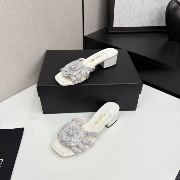 CC 25 Camellia Open Heel Mule Sandals 50mm Silver Stone Grain And Sheepskin 368859