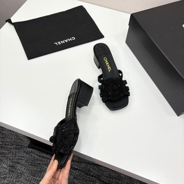 CC 25 Camellia Open Heel Mule Sandals 50mm Black Stone Grain And Sheepskin 368860