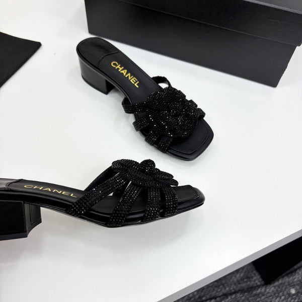 CC 25 Camellia Open Heel Mule Sandals 50mm Black Stone Grain And Sheepskin 368860