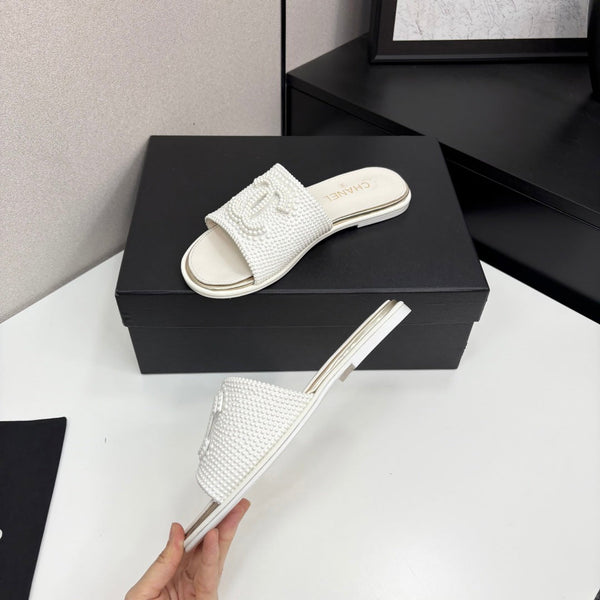 CC 25 Open Heel Mule White Cultured Pearls And Sheepskin 368861