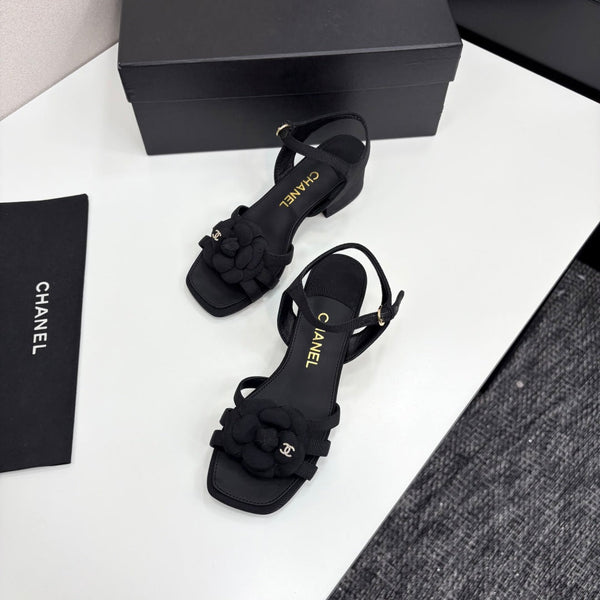 CC 25 Camellia Open Heel Sandals 50mm Black Sheepskin And Fabric 368811