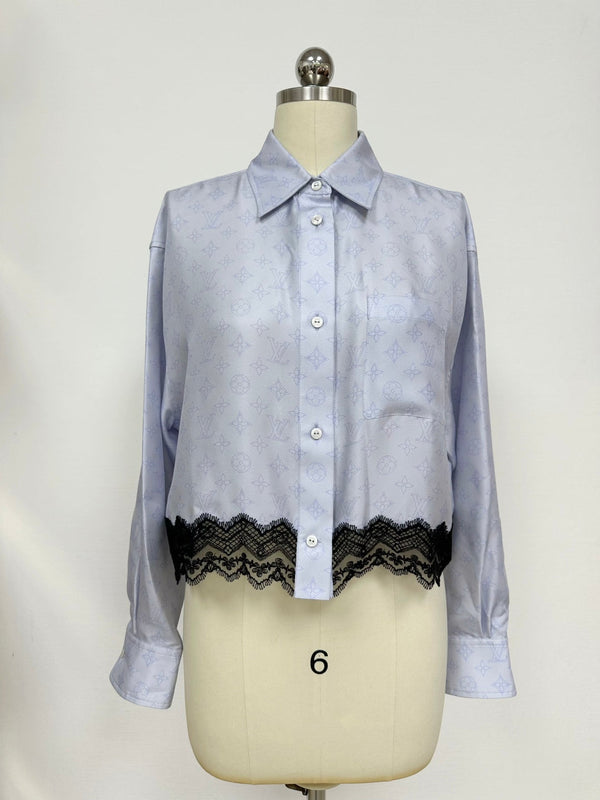 Motivo monogramma LV e pizzo in seta blu