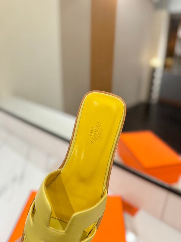 HM Oran Sandal Yellow Cowhide 294857