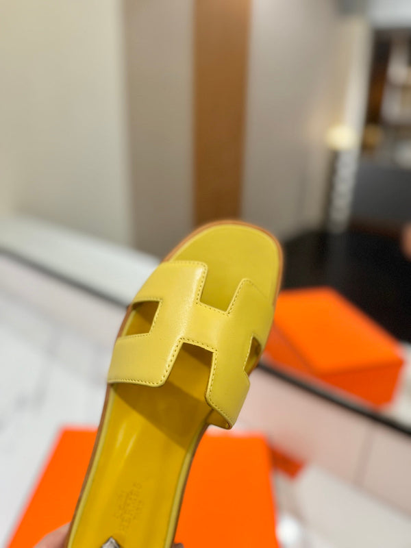 HM Oran Sandal Yellow Cowhide 294857