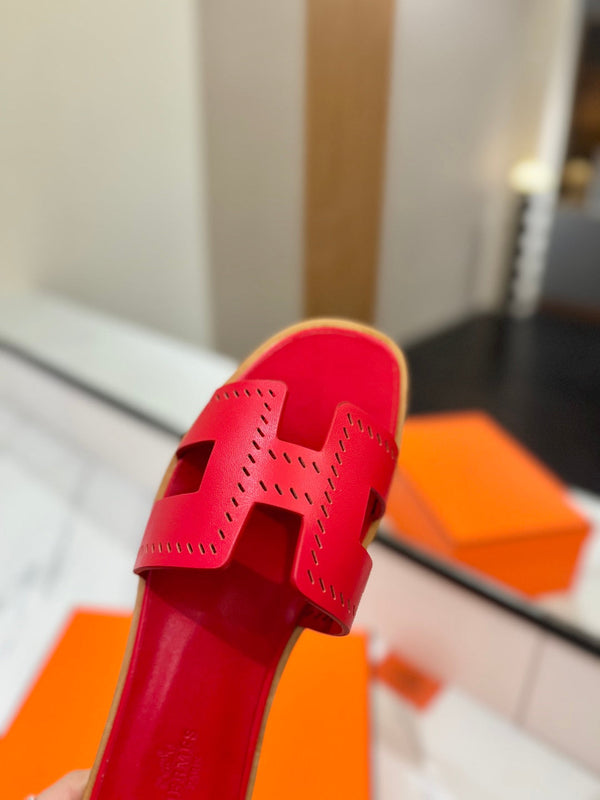 HM Oran Sandal Red Perforate Cowhide 294879