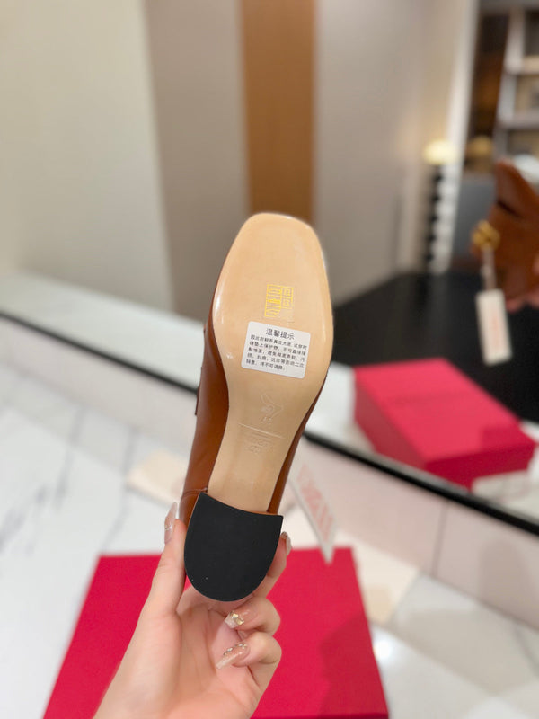 VT 2025 Signature Heeled Loafer Brown Calf Leather 295069