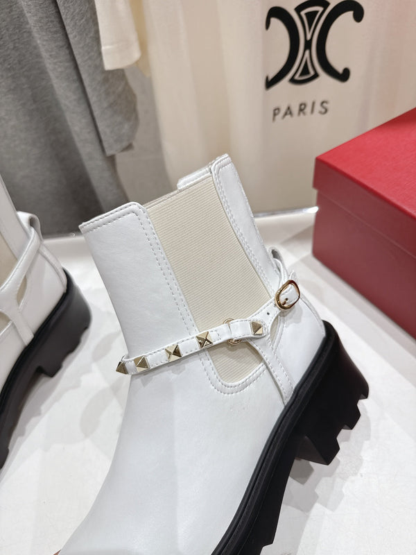 VT ankle boots white black calfskin 174447