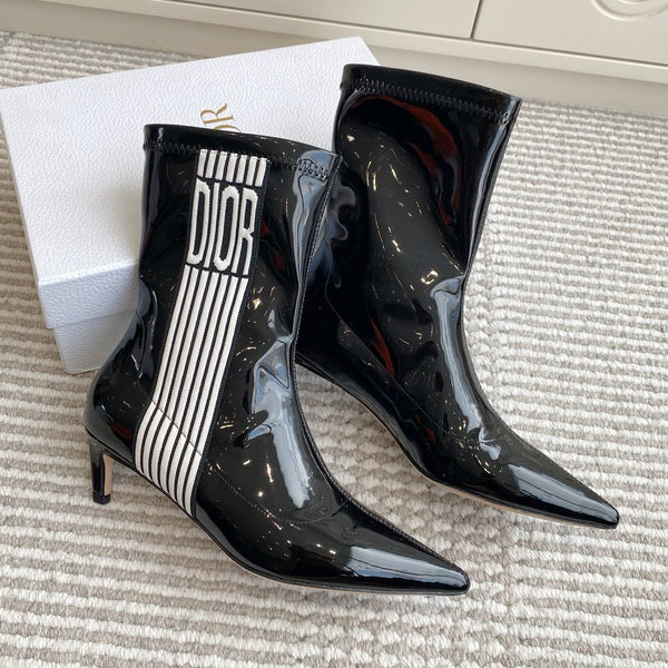 Dior 2025 Tribales Heeled Ankle Boot 50mm Black mix White Patent Leather 501190