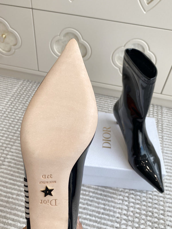 Dior 2025 Tribales Heeled Ankle Boot 50mm Black mix White Patent Leather 501190