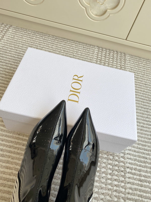 Dior 2025 Tribales Heeled Ankle Boot 80mm Black White Patent Leather 501197