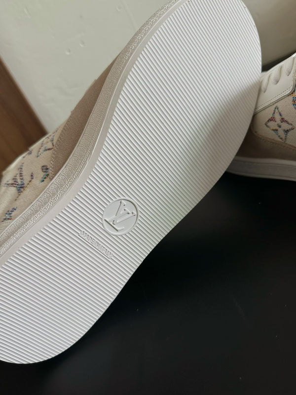 Sneaker LV Stadium in pelle scamosciata monogrammata bianca e marrone