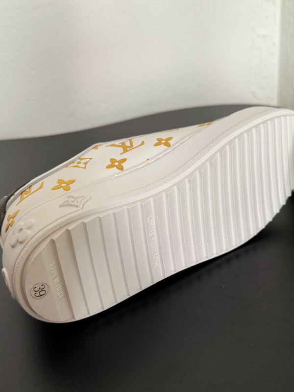 LV Sneakers Time Out White Shoes Gold Monogram Calfskin