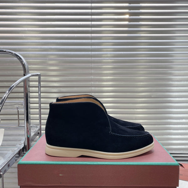 open walk chukka boot black suede